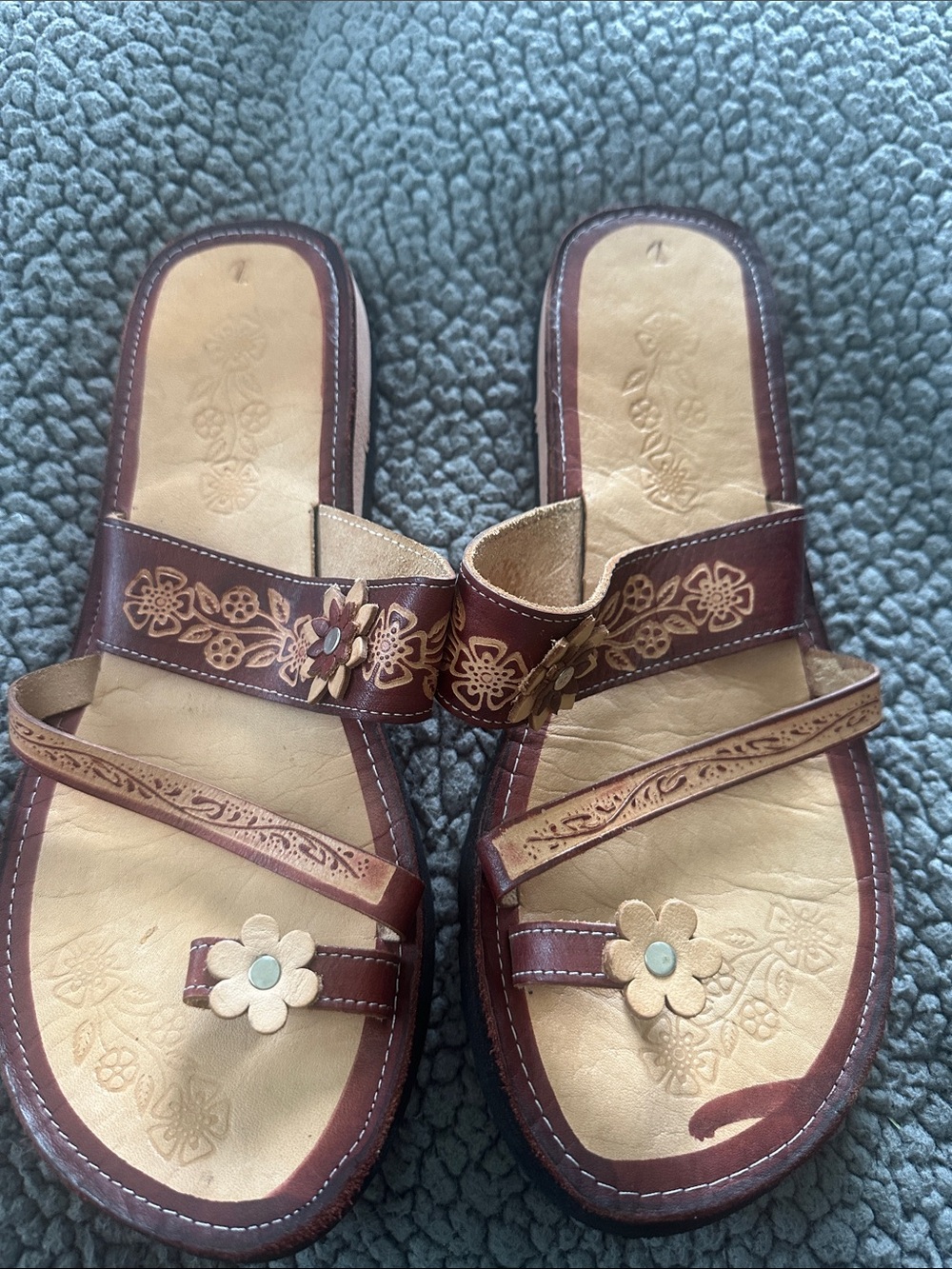 Women's Brown Floral Leather Slide Sandals with Flower Accent